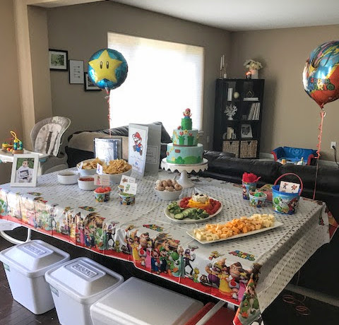 Super Mario Birthday Party Tablescape